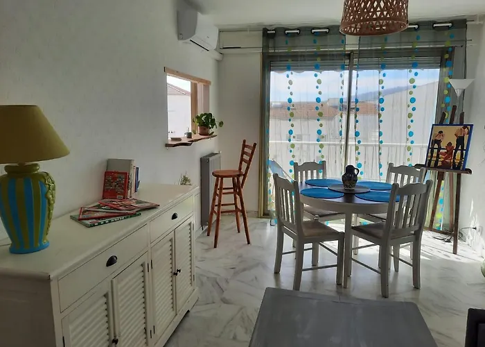 Proche Avec Grand Balcon * Cannes