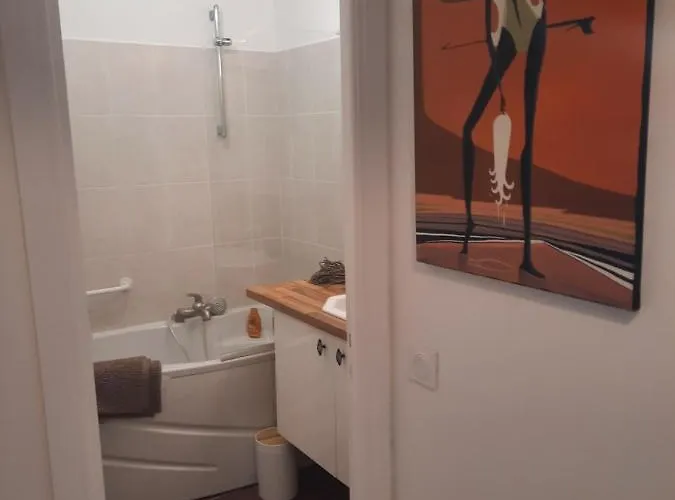 Proche Avec Grand Balcon Apartment Cannes